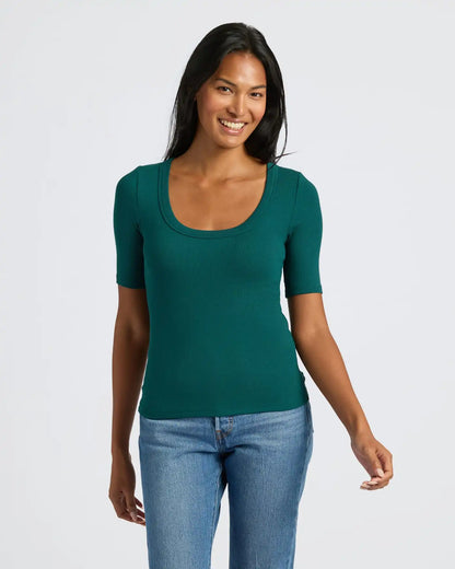Womens Deep Emerald Ribbed 3/4 Sleeve Scoop Neck Tee